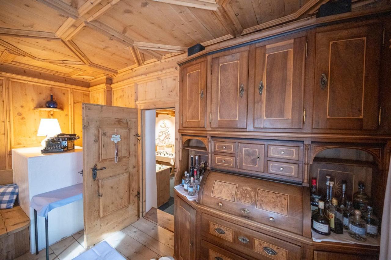 Hotel Engiadina Scuol Exteriér fotografie