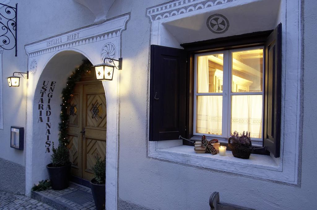 Hotel Engiadina Scuol Exteriér fotografie